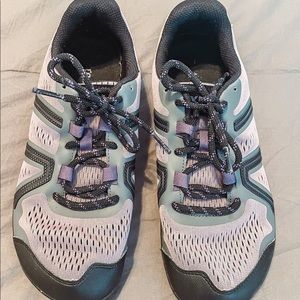 Xero Mesa Trail Shoes EUC 8.5 Orchid